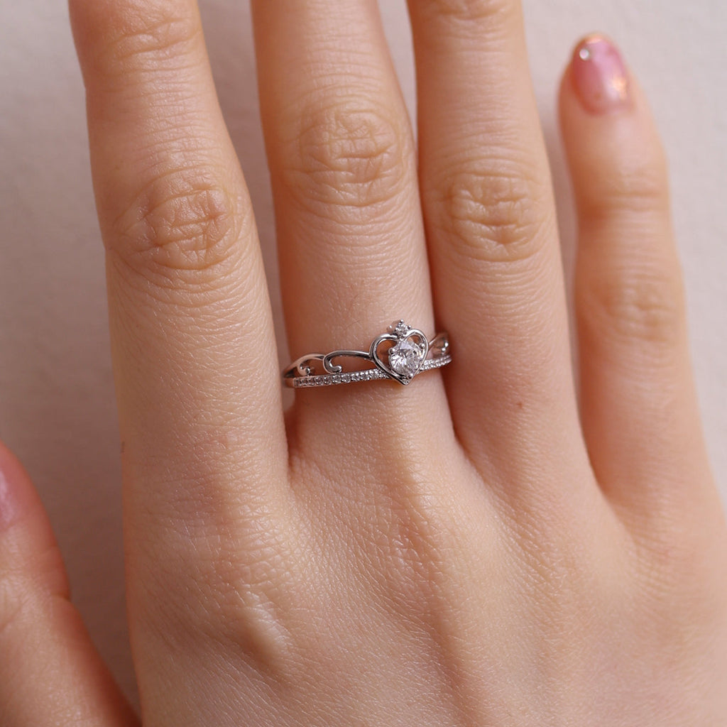 Princess crown ring